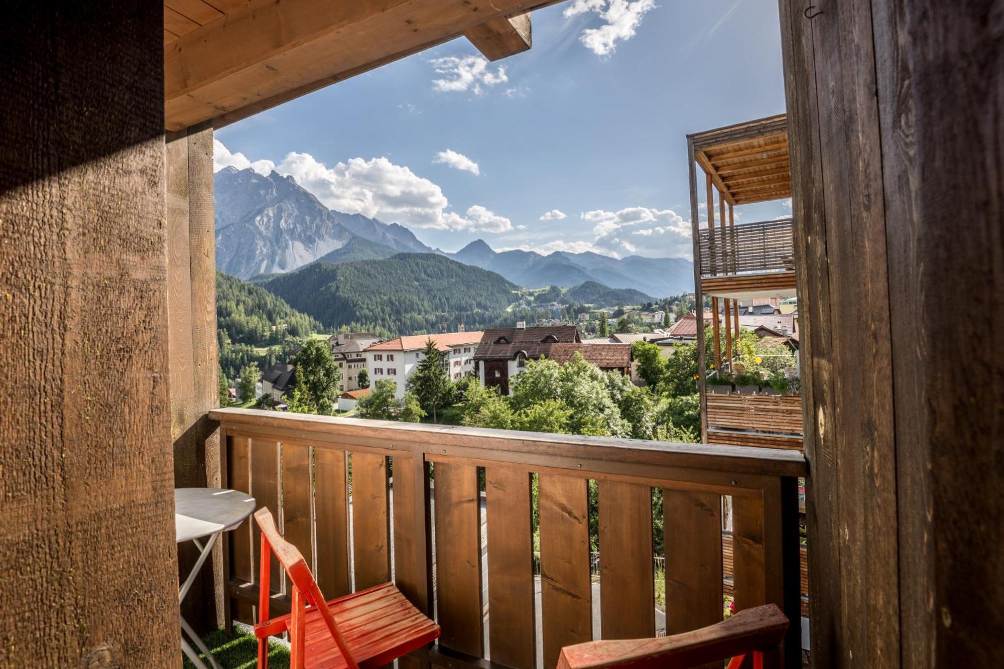 Chasa Gisep Lägenhet Scuol Exteriör bild