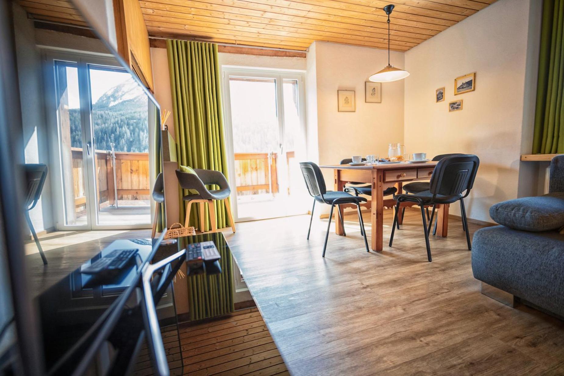 Chasa Gisep Lägenhet Scuol Exteriör bild